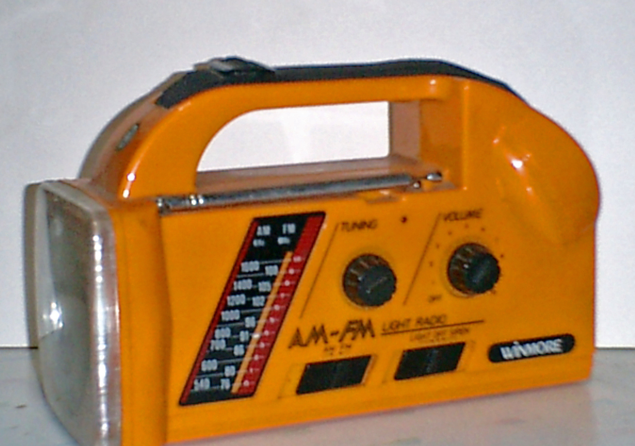 Radio lampe d’urgence photographiée